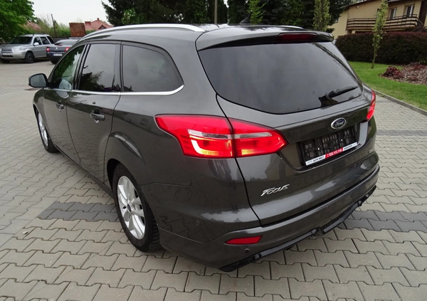 Ford Focus cena 45900 przebieg: 120000, rok produkcji 2015 z Słupsk małe 596